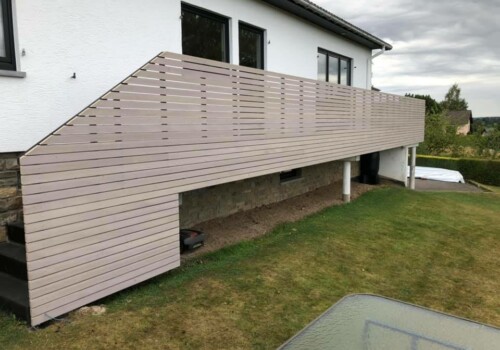 Garde-corps en bardage ajouré Dura Patina gris lave