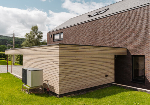 Bardage du carport, châssis et toitures (ardoise et epdm)